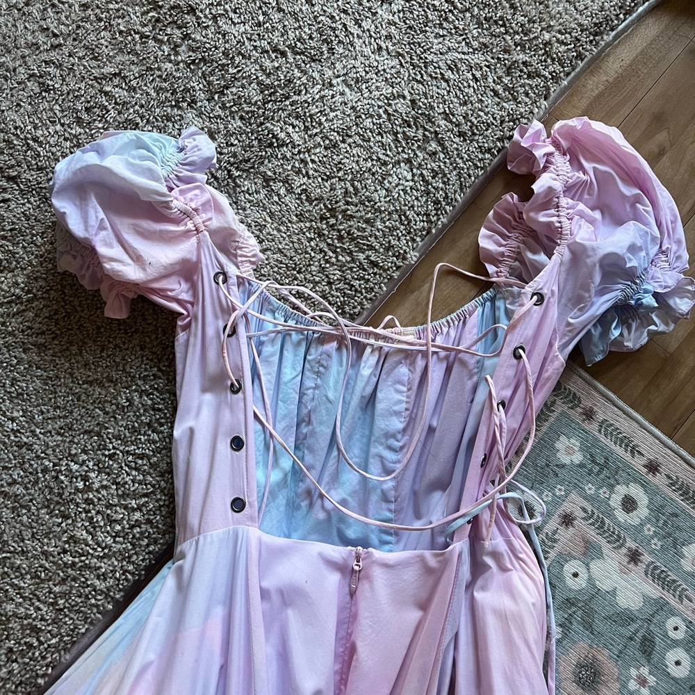 Selkie Shine Foxglove Gown - Picture 9 of 12